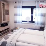 Bluetenzauber In Appartement *