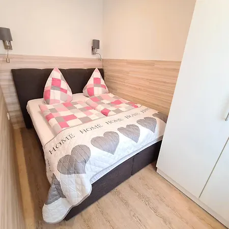 Bluetenzauber In 아파트